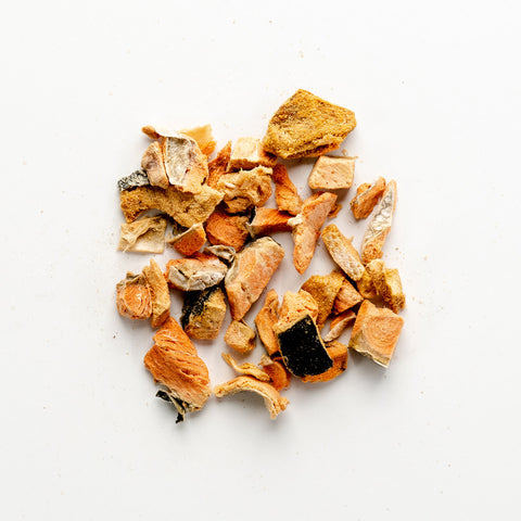 Green Juju Salmon Trainers Freeze-Dried Single-Ingredient Treats for Dogs and Cats